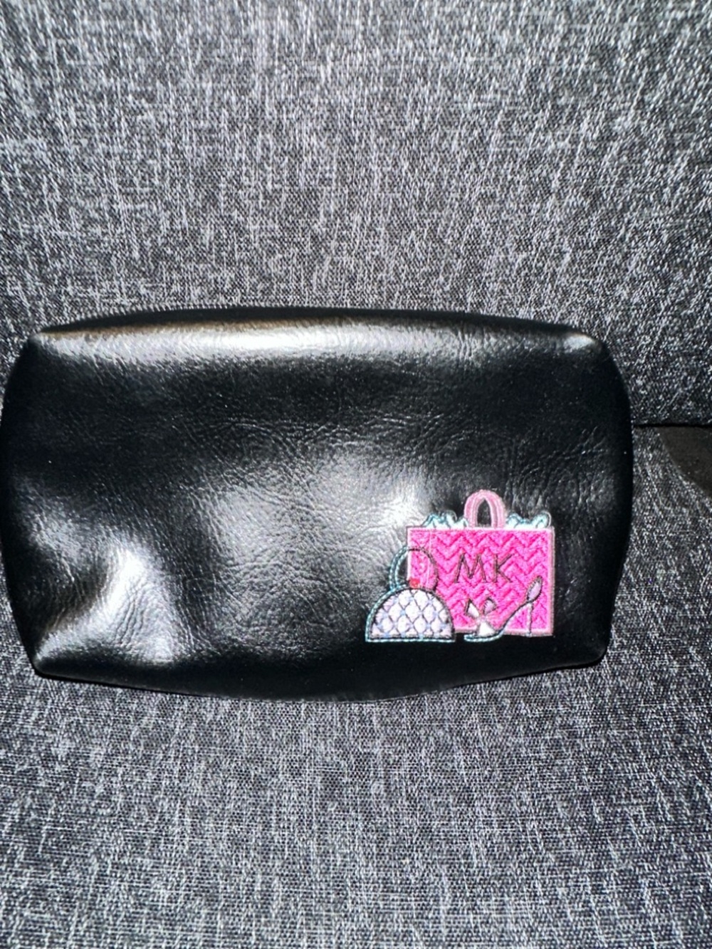 Mary Kay "Girlfriend" makeup bag